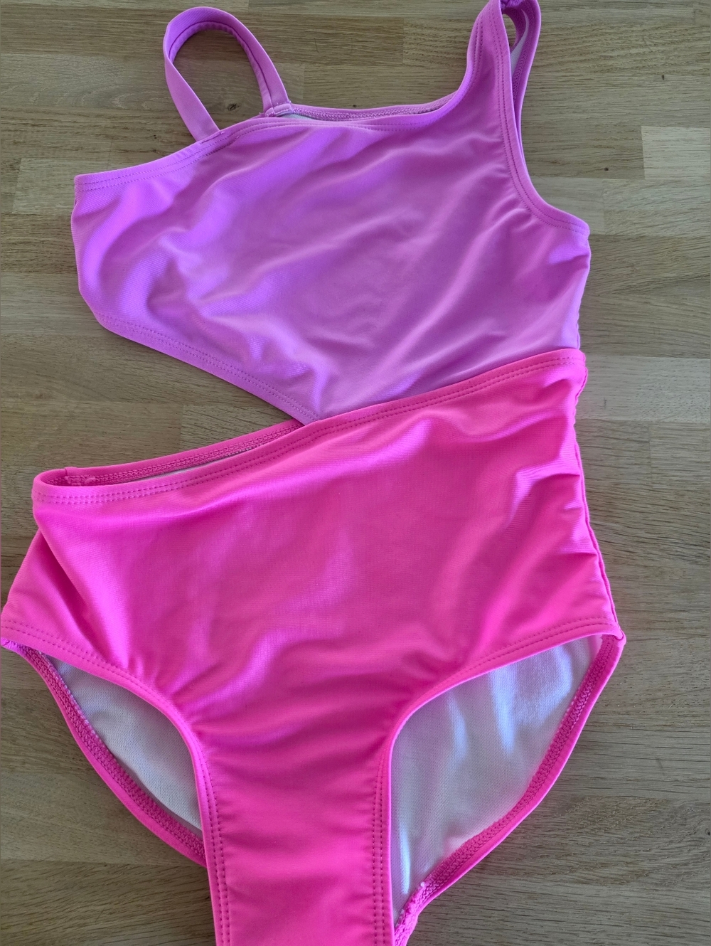 Cat & Jack Two-Tone Pink Girls One-Piece Swimsuit Sz Medium (8) NWOT